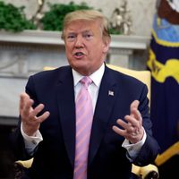 Trump niega planes para separar a niños migrantes de sus padres o adultos