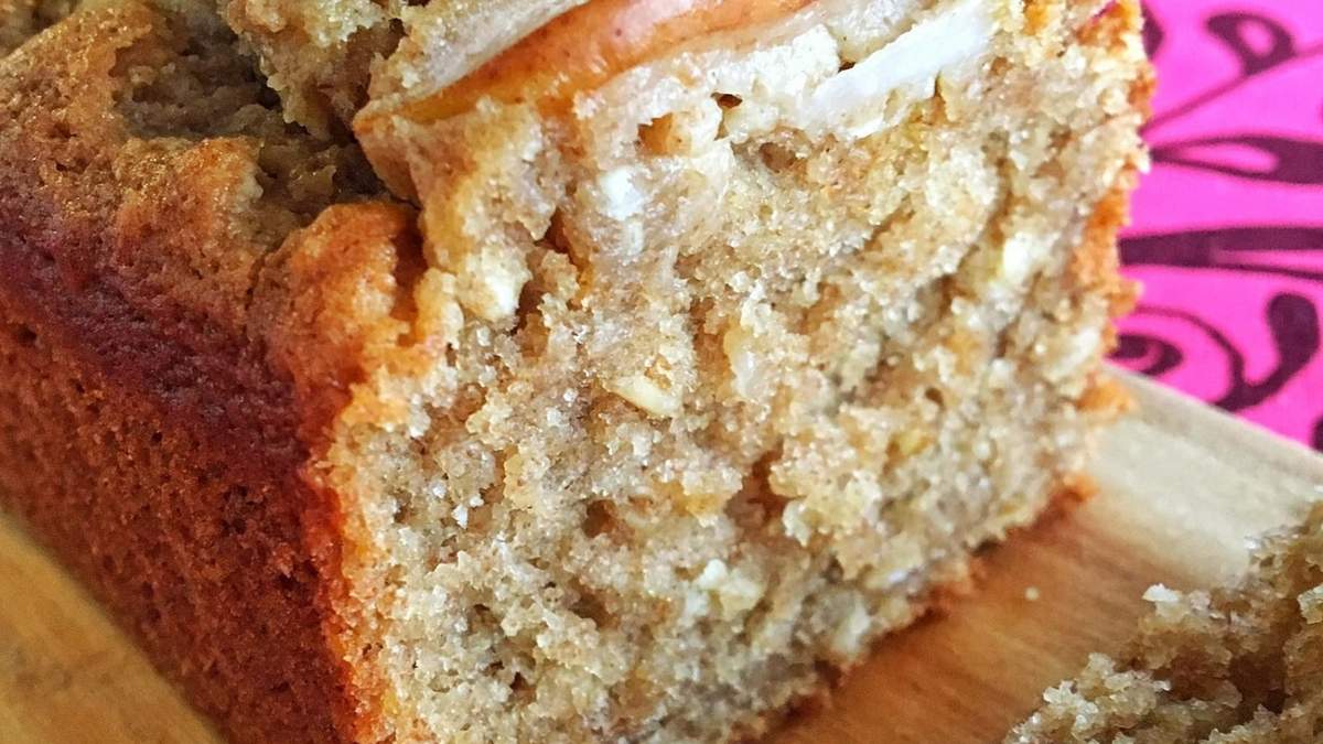Budín invertido de peras. Fuente: (X)