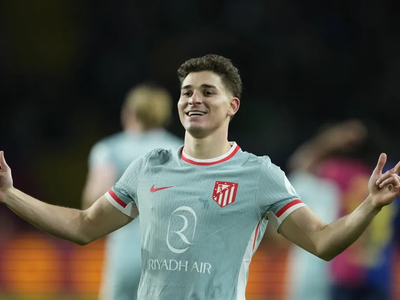 Después de su brillante temporada: el reconocimiento para Julián Álvarez en el Atlético de Madrid