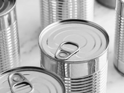 No tires las latas de conservas: mirá lo que podés hacer para decorar tu patio o galería como un especialista