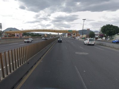 Se desata balacera en la México-Puebla por intento de asalto a dos tractocamiones