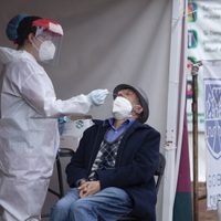 Aplicación de pruebas covid-19 aumenta 70% en CDMX