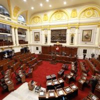 Congreso de Perú rechaza los “constantes actos de intromisión” de AMLO