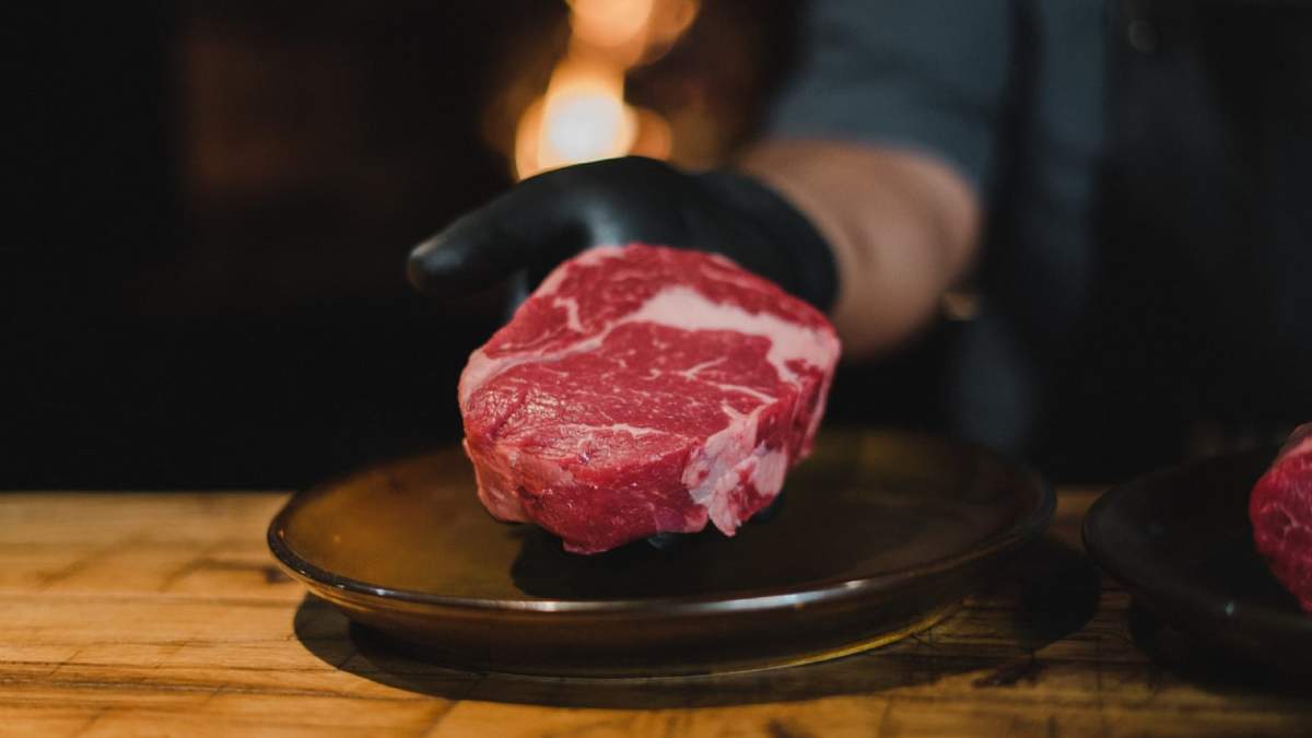 Carne. Fuente: (Twitter)