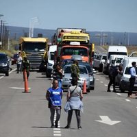 Trabajadores de Desarrollo Social cortaron el tránsito en tres puntos de la provincia