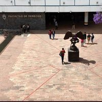 Estudiantes de la Facultad de Derecho de la UNAM se manifiestan contra reforma judicial