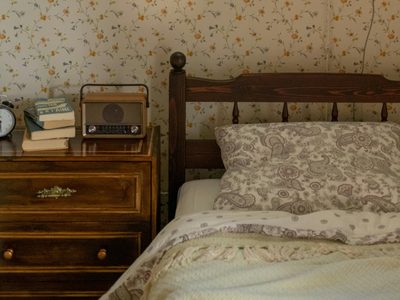 El secreto de la decoración que mejora tu descanso: por qué necesitás un cabecero de madera en tu dormitorio