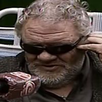 Tristeza total: el drama de famoso actor que cayó en la pobreza y quedó ciego