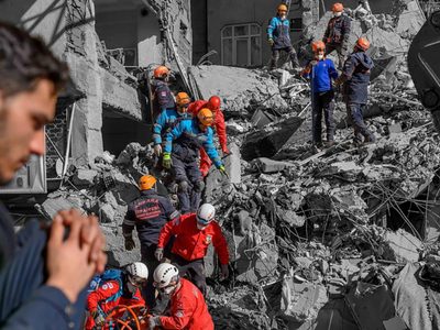 Egipto: un edificio residencial se derrumba dejando al menos 8 víctimas