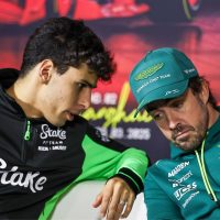 “Incluso sacrificando sus descansos”: Gabriel Bortoleto valoró la ayuda que le brinda Fernando Alonso