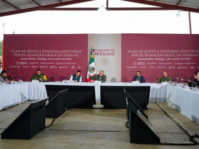 AMLO pide tomar en cuenta a damnificados por huracán "Grace" ignorados