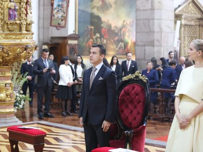 Daniel Noboa asume la Presidencia y enfrenta desafíos inmediatos en seguridad y economía en Ecuador