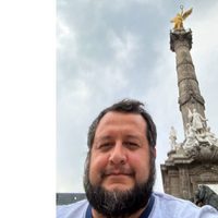 José Ramón López Beltrán desmiente que haya viajado a Barcelona; publica video desde la CDMX