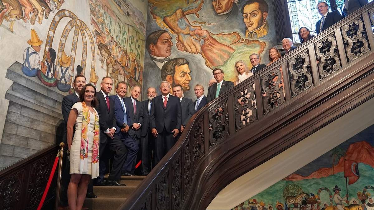 El presidente con empresarios en Instituto Cultural Mexicano, en Washington