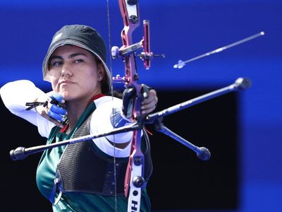 París 2024: Alejandra Valencia avanza a octavos de final en tiro con arco