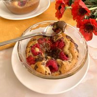No tires las bananas pasadas, prepará esta deliciosa avena horneada perfecta para la merienda o postre