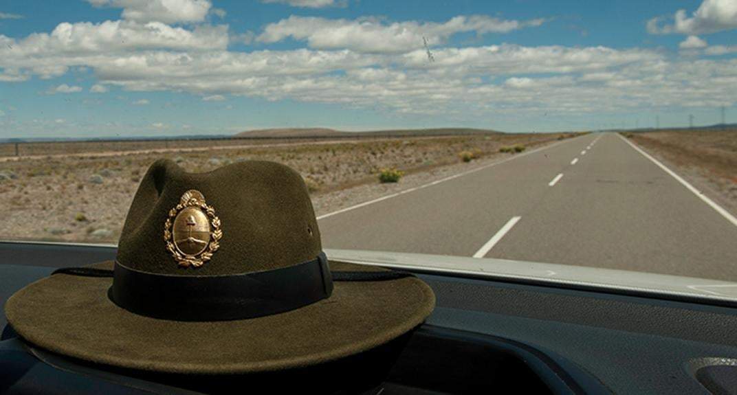 Guardaparques asisten en la ruta 40. Fuente: (Twitter)
