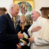 Joe Biden se reunió con el papa Francisco: el encuentro fue más largo que con otros líderes