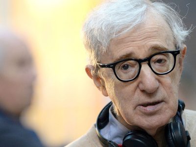Woody Allen en el ojo de la tormenta nuevamente, mientras estrena su autobiografía. ¿Fue estrategia?