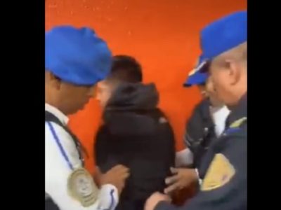 Un hombre fue detenido por vestirse de mujer para acosar en vagones exclusivos de la Línea 9 (Video)