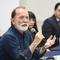 Epigmenio Ibarra se integra al Consejo Editorial de la Revista del Consumidor: Profeco
