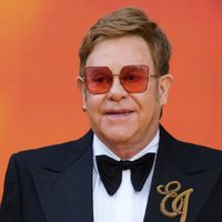 Elton John se convirtió en el artista mejor pagado de la industria musical en el último año