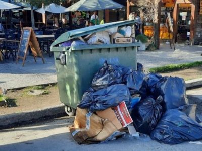 La Municipalidad de Villa La Angostura y ATE se responsabilizan mutuamente por la acumulación de basura en la ciudad