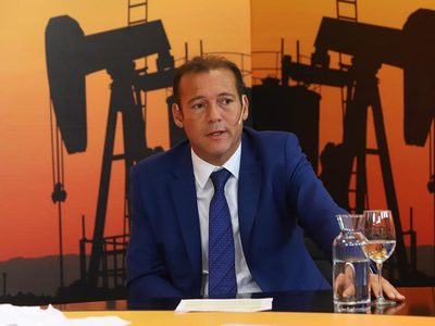 Omar Gutiérrez celebró el nuevo récord de producción de petróleo en Vaca Muerta