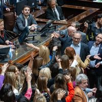 Tensa jornada en el Congreso: según Cervi, Figueroa “terminó siendo funcional al kirchnerismo”