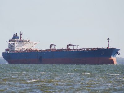 EU intercepta otro petrolero en el Índico por violar el veto al crudo del Caribe