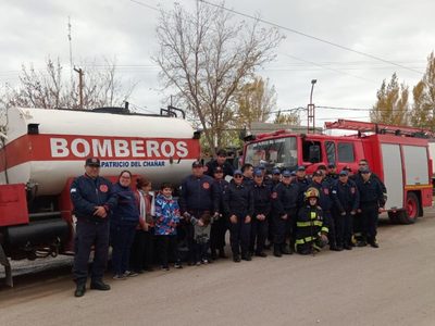 Bomberos voluntarios de San Patricio del Chañar repudiaron el uso político de su nombre en un video