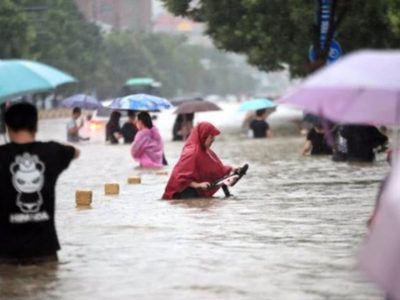 Ascienden a más de 300 los muertos por las lluvias e inundaciones en la provincia de Henan