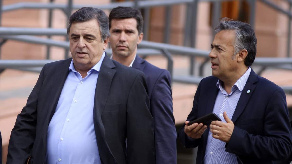 Mario Negri junto a Alfredo Cornejo. Fuente: (Twitter)