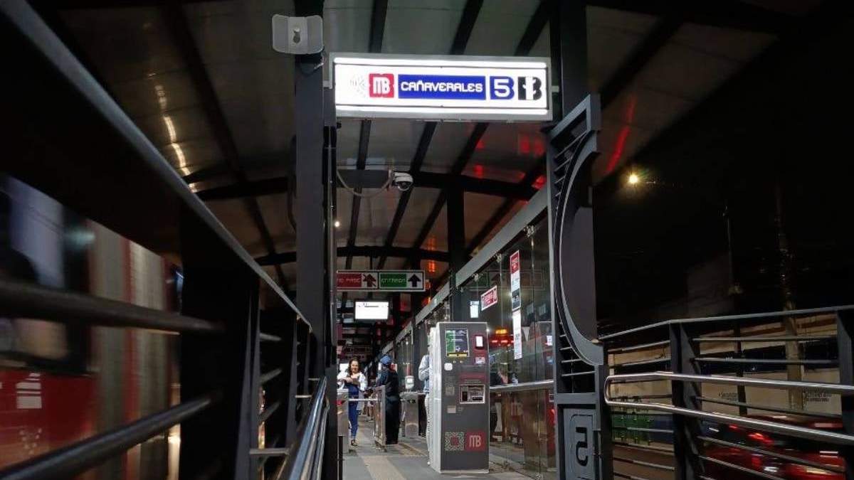 Estación Cañaverales de la Línea 5 del Metrobús de la CDMX