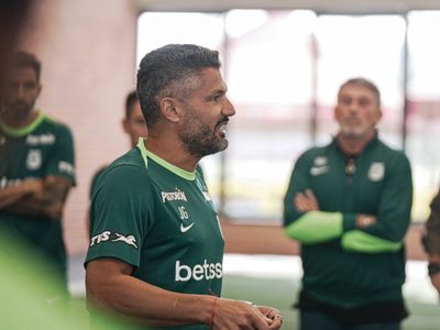 El argentino Javier Gandolfi reemplaza a Efraín Juárez como técnico del Nacional