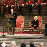 La imagen de Carlos III mejora drásticamente tras convertirse en rey
