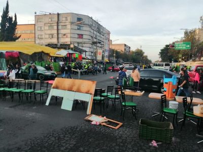 Al menos 50 familias fueron desalojadas de un edificio en La Merced