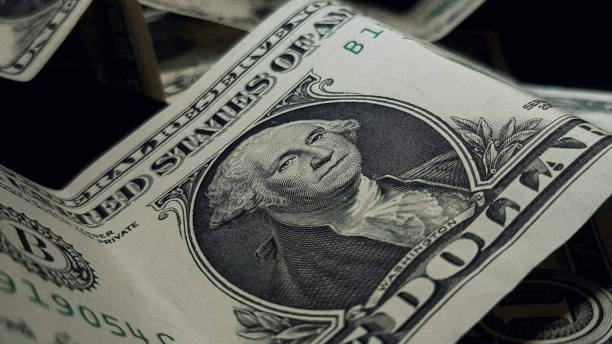 Dólar. Fuente: (Twitter)