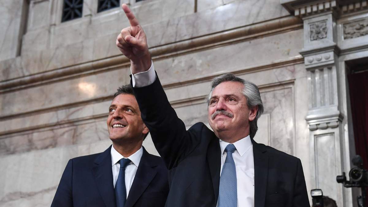 Alberto Fernández junto a Sergio Massa. Fuente: (Senado)