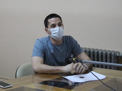 Momento de decisión: el Dr. Marco D’Angelo se involucra en la terapia intensiva de Zapala