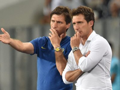 La selección que llamó a los Barros Schelotto para dirigir