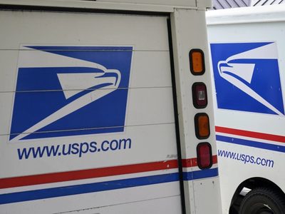 Servicios postales europeos suspenden el envío de paquetes a EU por los aranceles