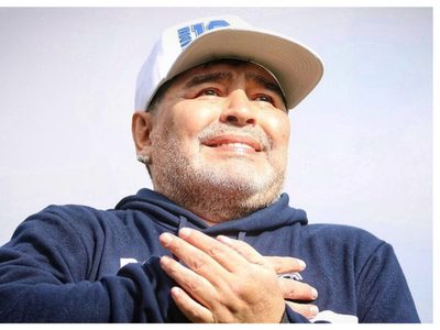 ¡Habló! En medio del escándalo, Diego Maradona reapareció en las redes: “Orgulloso de vos”