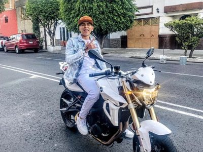 ¿Quién fue Kevin Kaletry, el influencer asesinado en una conferencia de prensa en la Condesa?