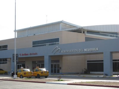 Ya está terminada la mitad de la avenida que unirá el aeropuerto con el centro de Neuquén