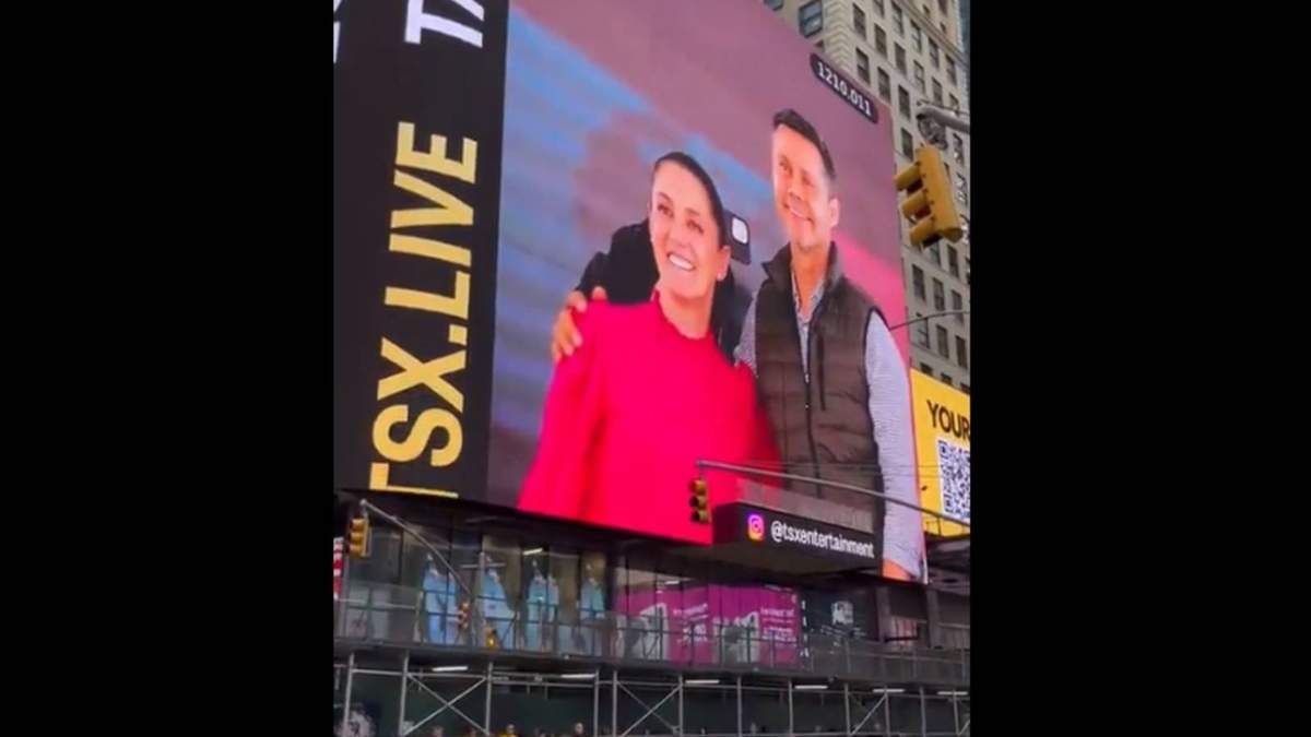 El anuncio con la imagen de Sheinbaum en Times Square