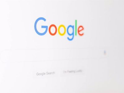 Google modifica su Buscador para reducir la visibilidad de contenidos sexualmente explícitos falsos