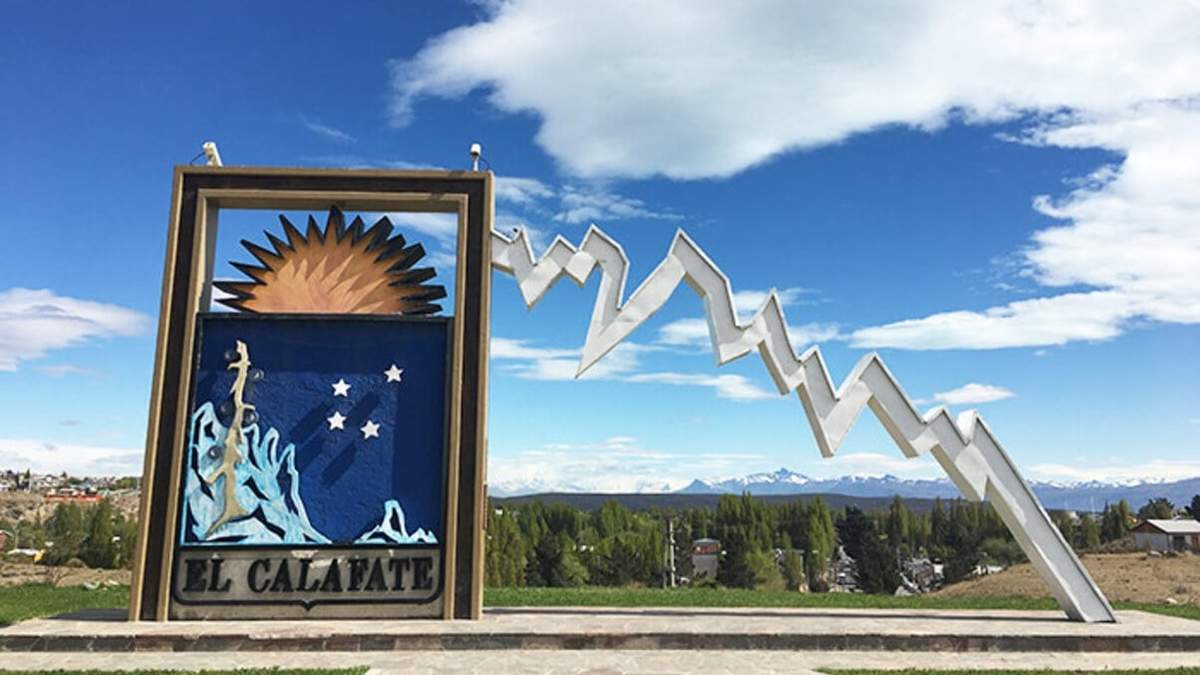 Cartel de ingreso a El Calafate. Fuente: (Twitter)