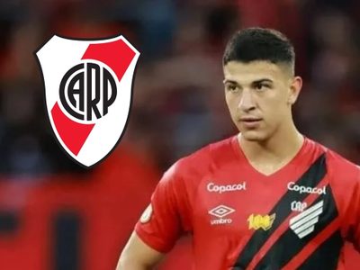 No bajan los brazos: la nueva oferta que envió River por Esquivel