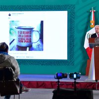 López Obrador llama a Claudio X. González a participar en la consulta de revocación de mandato